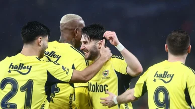 Fenerbahçe, Trabzonspor'u 3-2 yenerek evinde ilk mağlubiyetini tattırdı