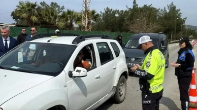 Bodrum'da bayram yoğunluğu: 25 bin araç bir günde giriş yaptı