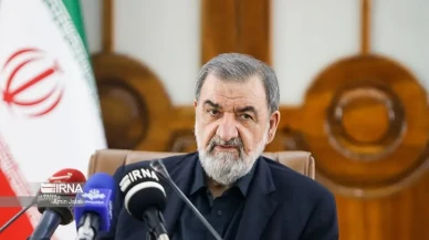 İran'dan sert uyarı: düşmanlarına karşı 'felç edebiliriz' tehdidi