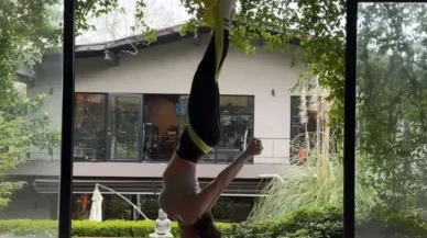 İlayda Alişan'dan sosyal medyayı sallayan yoga paylaşımı! En zorlu pozları bile soğukkanlılıkla yaptı