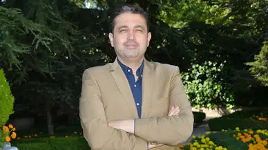 Siyasi partiler kapılarını kendi istekleriyle kapattığında süreç nasıl işliyor?