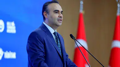 Dünya sahnesinde ay-yıldızlı gurur: Genç beyinler madalyaları topladı