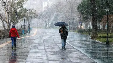 Türkiye'de 35 il için şiddetli yağış ve fırtına alarmı! Hazırlıklı olun!