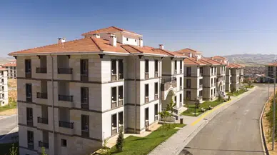 Deprem bölgesinde 455 bini aşkın bağımsız bölüm teslim edildi