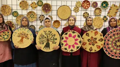 Hataylı kadınların elinde buğday sapları sanata dönüşüyor