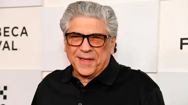 Gangsterler ve sert adam figürleriyle tanınan Vincent Pastore, 80 yaşında hayatını kaybetti