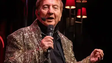 Ali Poyrazoğlu 80 yaşında pazarda meyve satışıyla sosyal medyayı salladı!