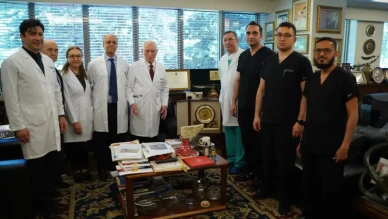 Prof. Dr. Mehmet Haberal’ı dünya ayakta alkışlıyor