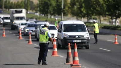 Trafik cezalarında şok artış: Dur ihtarına uymayana 200 bin TL ceza geliyor