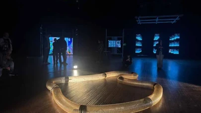 Ars Electronica İstanbul 2025: Dijital sanatın geleceği Zorlu PSM'de keşfediliyor