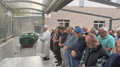 Kocası tarafından öldürülen İzadiye T. gözyaşlarıyla defnedildi