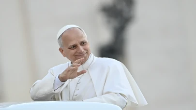 Papa, Vatikan'da barış için Jübile Ayini düzenledi