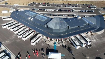 Kars'ın modern otogarı düşman işgalinin 105. yılında törenle açıldı