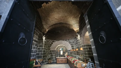 Diyarbakır Surları’nda tarihi burç geleneksel takı atölyesine dönüştü