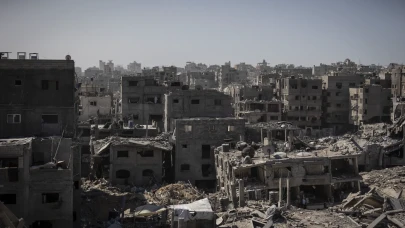 Gazze'de Ateşkes sonrası Şeyh Rıdvan Mahallesi'nde yıkım manzaraları