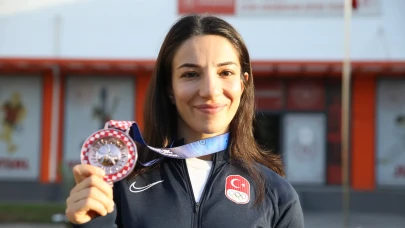 Sakat ayağıyla Bronz Madalya: Evin Demirhan Yavuz’un azmi