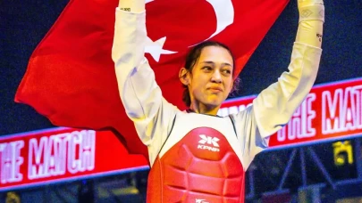 Türkiye'nin ilk altın madalyası: Emine Göğebakan dünya şampiyonu oldu