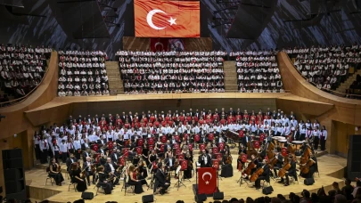 Cumhuriyet Bayramı Özel Konseri: 646 koristle muhteşem bir müzik şöleni