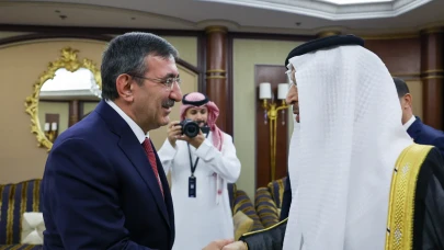 Cumhurbaşkanı Yardımcısı Yılmaz, Suudi Bakan Falih ile görüştü