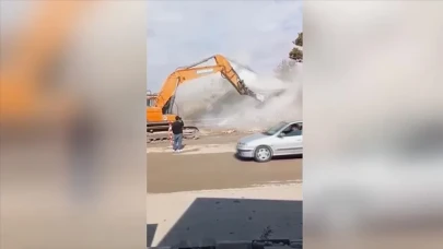Kahramanmaraş'ta kontrollü yıkım faciası: Bina devrildi, araç zarar gördü