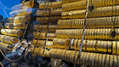 Altın fiyatlarında yeni zirve: Çeyrek 9.260 Cumhuriyet 36.920 Lira