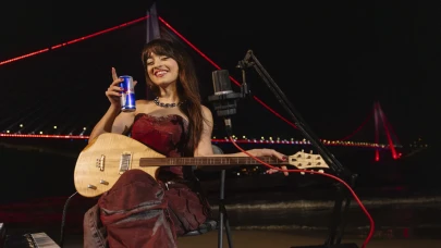 Melis Fis Red Bull 60 Seconds’ta geleneksel ve moderni harmanladı