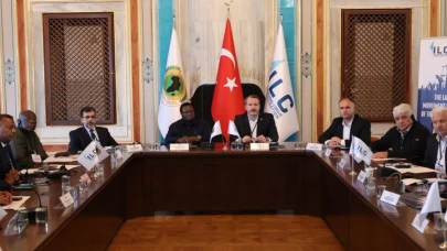 İstanbul'da LC-OATUU Stratejik Zirvesi: Neoliberalizme Sert Eleştiri