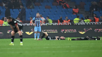 Trabzonspor evinde kaybettiği iki puanla liderlik yarışında yara aldı