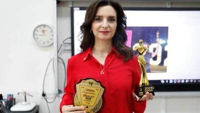 Öğretmen Hacer Kılıçkıran'a “Küresel Yaşam Boyu Başarı” ödülü
