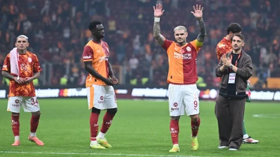Galatasaray Gençlerbirliği'ni geriden gelerek 3-2 yenip liderliğini korudu