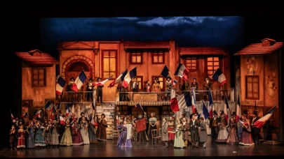 Puccini’nin La Bohème’i 129 yıl sonra AKM’de yeniden hayat buldu