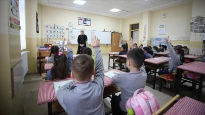 Okullarda ara tatil sona eriyor! Yarın ders zilleri çalacak