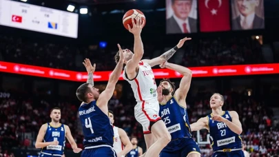 12 Dev Adam'ın zaferi: İsviçre'yi 85-60'la yendik
