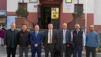 Altındağ’da 500 öğrenciye kırtasiye desteği: "Bir Çocuk, Bir Çanta, Bir Gelecek" projesi tamamlandı