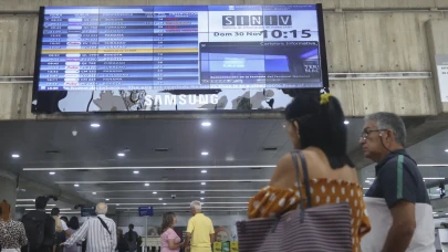 Trump'ın uyarısına rağmen Venezuela'da uçuşlar devam ediyor