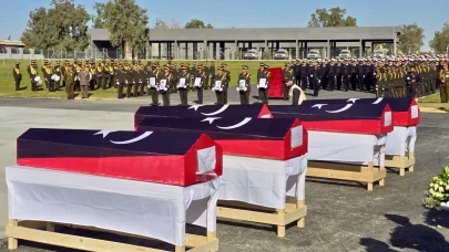 Libya’da askeri tören: Dibeybe ve Menfi hayatını kaybedenleri andı