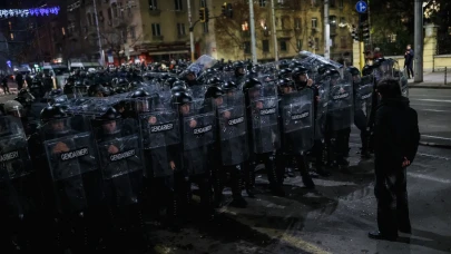 Sofya’da bütçe protestosu gerginleşti: Polis müdahale etti