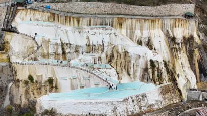 350 bin ziyaretçi ile Göksu travertenleri sezonu kapatıyor