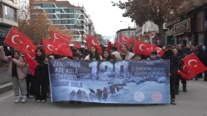 Van’da "120 Kahraman Çocuk" İçin Anma Töreni Düzenlendi