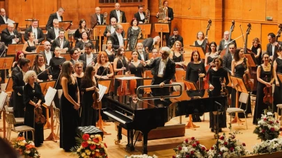 Dünyaca ünlü çellist Moser, İzmirli sanatseverlerle buluşuyor