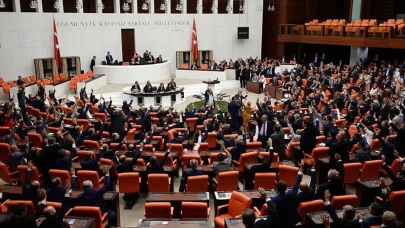 TBMM’de emekli ikramiyesi ve doğum yardımı görüşmeleri gergin geçti