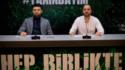 Bursaspor, Adem Çağlayan'ı 2025-2026 sezonu sonuna kadar teknik direktör olarak anlaştı