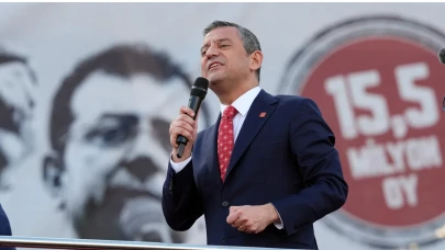 Özgür Özel: "CHP artık meydanları dolduran, dinamik bir partidir"