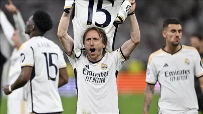 Luka Modric, Swansea City'ye ortak oldu