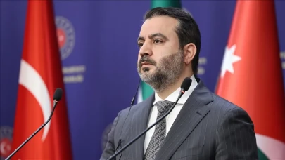 Suriye Dışişleri Bakanı Şeybani, BM Temsilcisi Pedersen ile kritik görüşme gerçekleştirdi