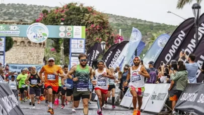 Spor ve turizm Çeşme’de buluşuyor: Salomon Maratonu geri dönüyor