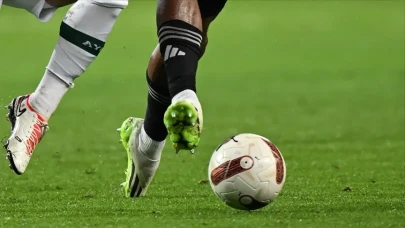 Hangi takım Süper Lig hayalini gerçekleştirip finale yükselecek?