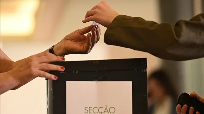 Portekiz'de erken seçim sonuçları: Sağ ittifak önde, koalisyon zorunlu