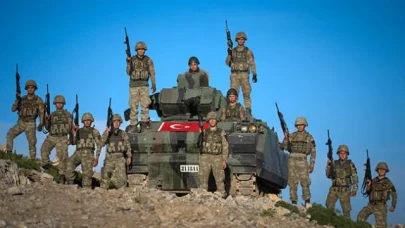 Türk Kara Kuvvetleri'nden 2234'üncü kuruluş yıldönümü coşkusu