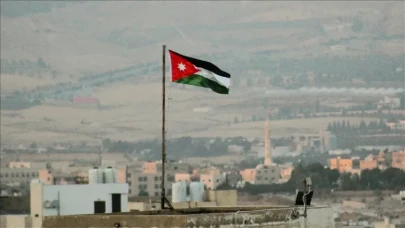 Ürdün'de eve düşen cisim 3 yaralıya yol açtı! Bölgedeki gerilim artıyor